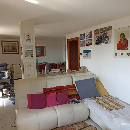 Sant'Agata Home بيت ضيافة *